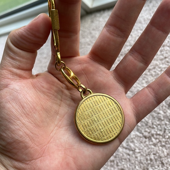 4 keychains for $10 - Picture 8 of 8